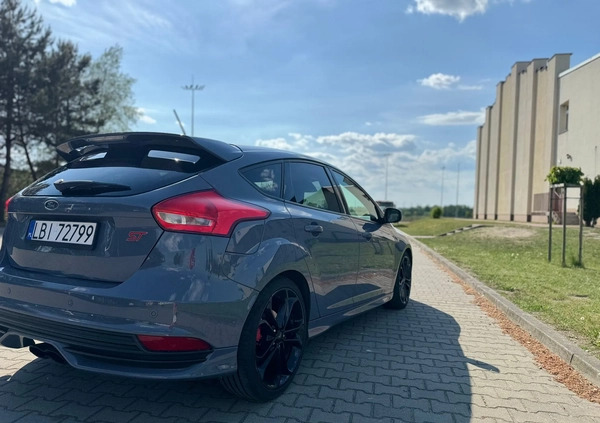 Ford Focus cena 64000 przebieg: 162500, rok produkcji 2016 z Annopol małe 79